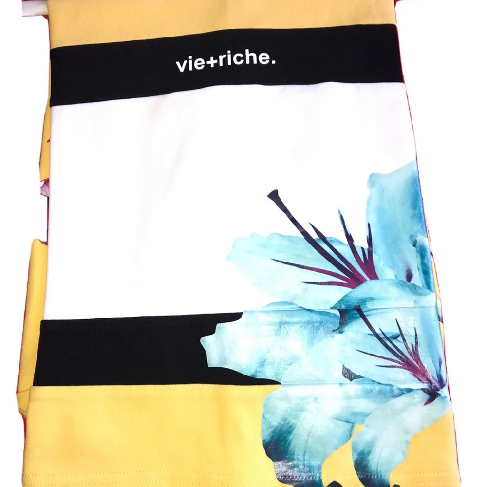 Vie Riche Shirts - Picture 4 of 6